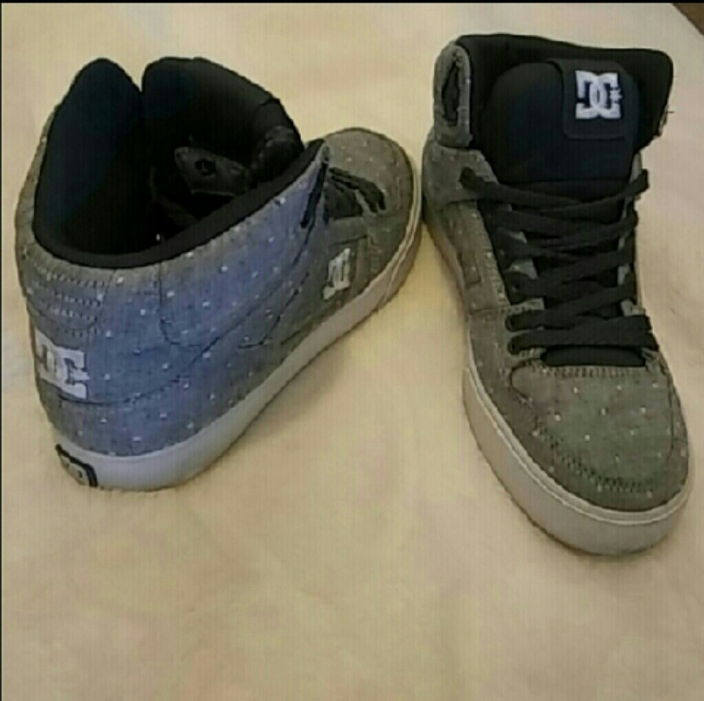 DC shoes